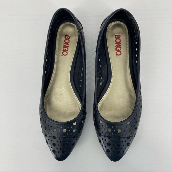 Bongo Frenzy circle laser cut black pointed toe ballet flats, 8.5M - Picture 3 of 12